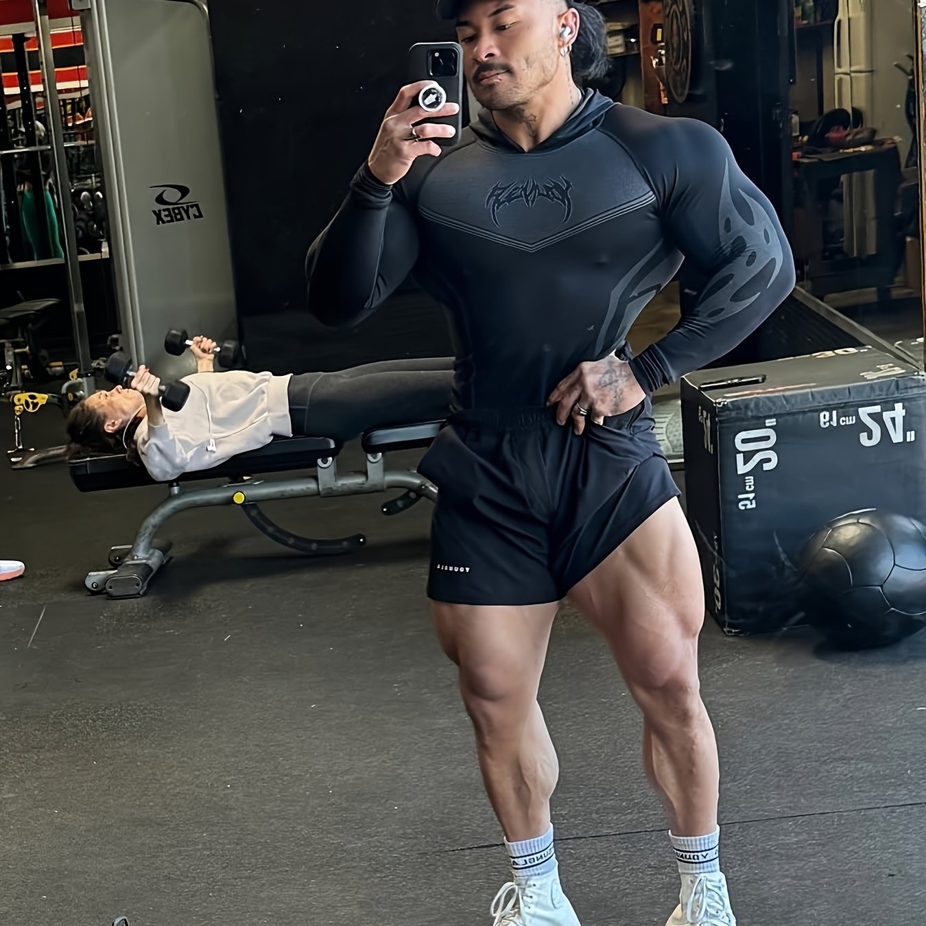 Men’s Hooded Long-Sleeve Performance Top