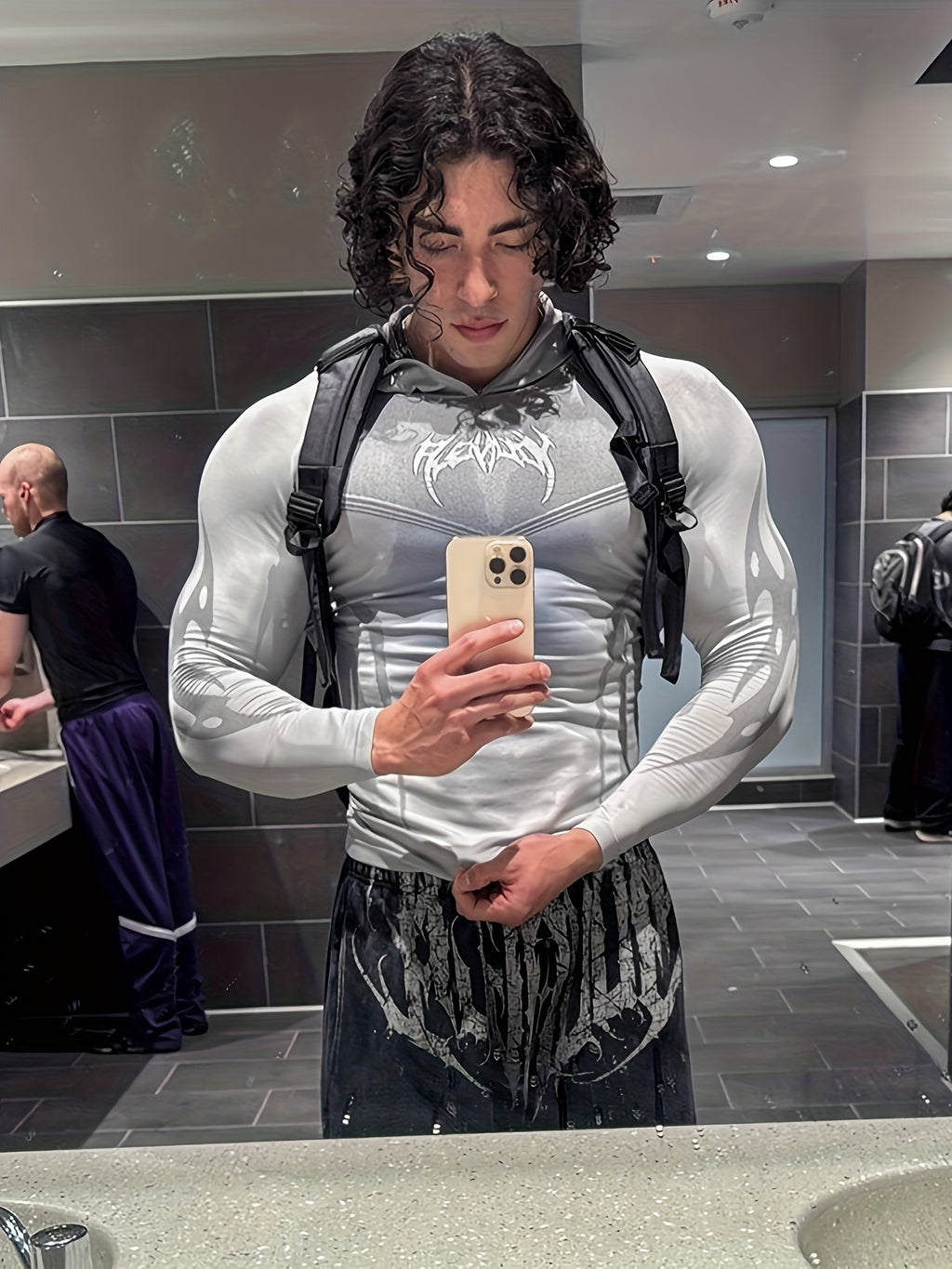 Men’s Hooded Long-Sleeve Performance Top