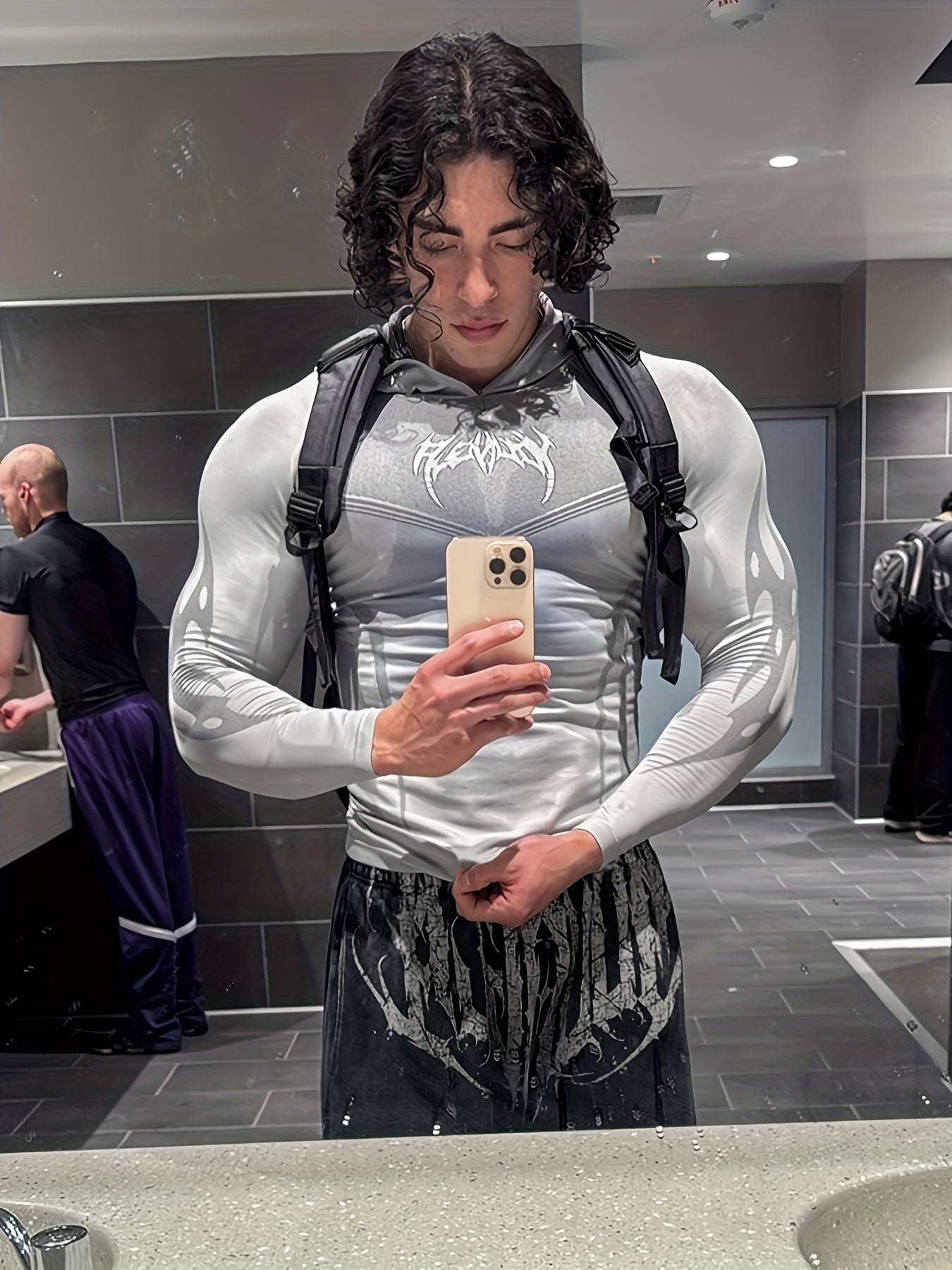 Men’s Hooded Long-Sleeve Performance Top