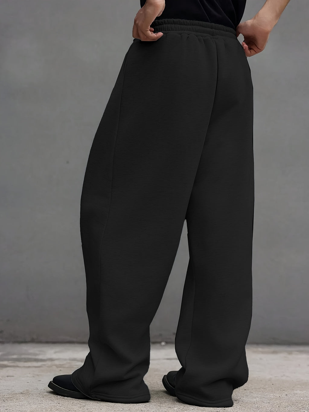 AlphaLite™ Men’s Joggers