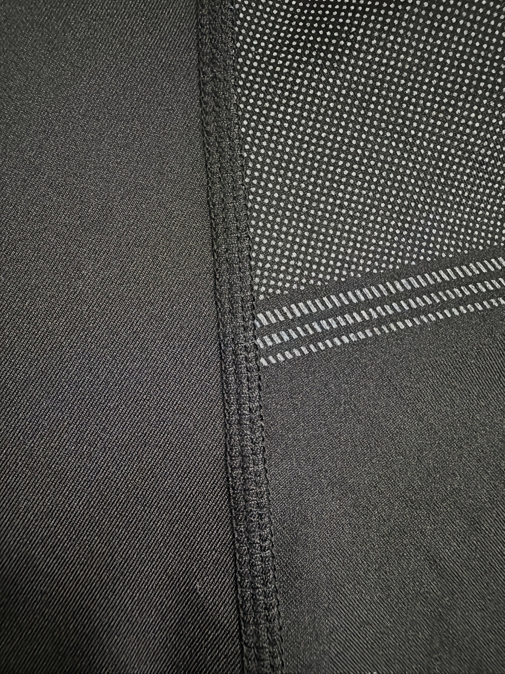 Men’s Hooded Long-Sleeve Performance Top