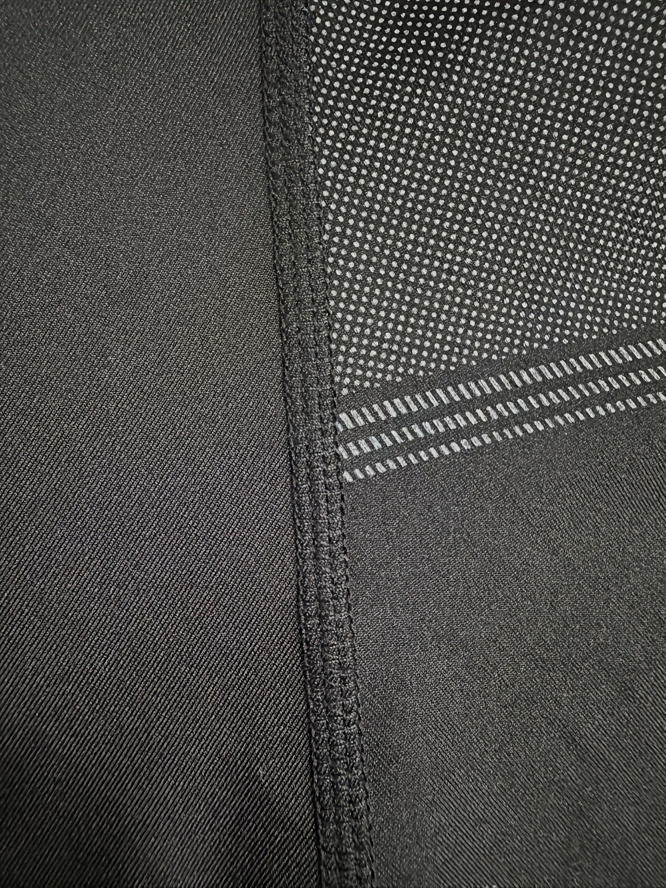 Men’s Hooded Long-Sleeve Performance Top