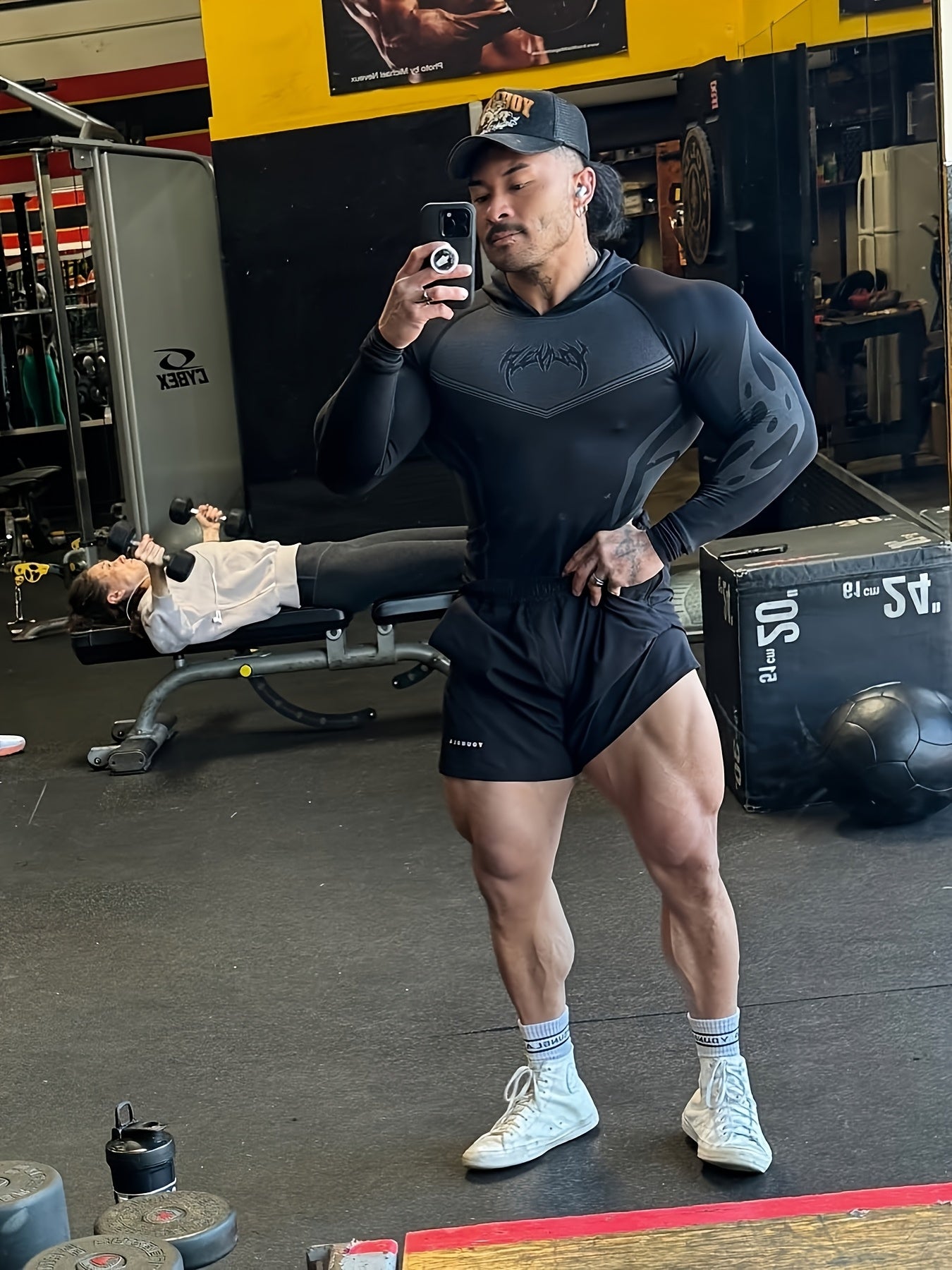 Men’s Hooded Long-Sleeve Performance Top