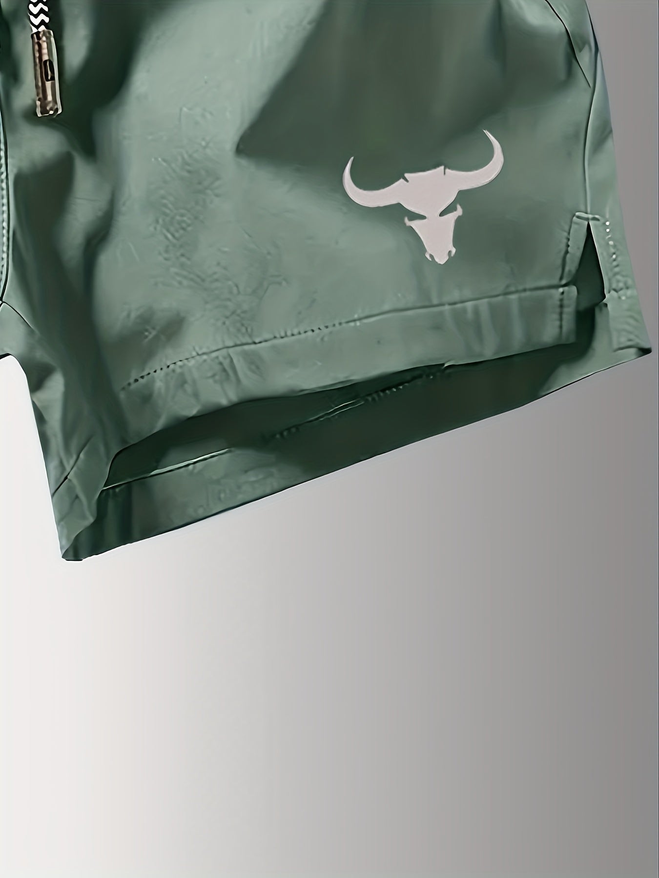 AlphaMotion™ Men’s Quick-Dry Training Shorts