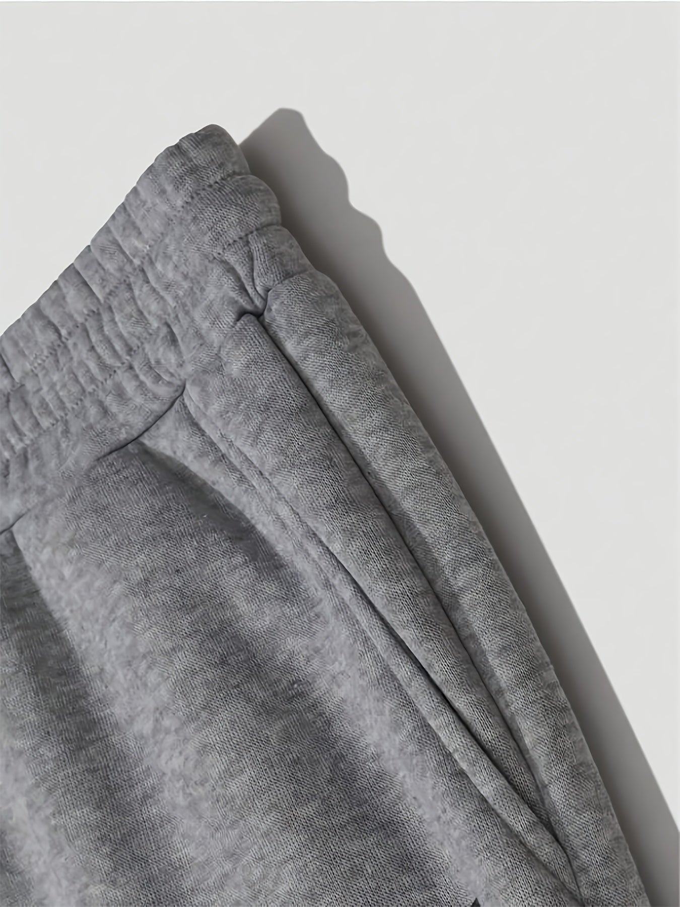 AlphaLite™ Men’s Beige Joggers