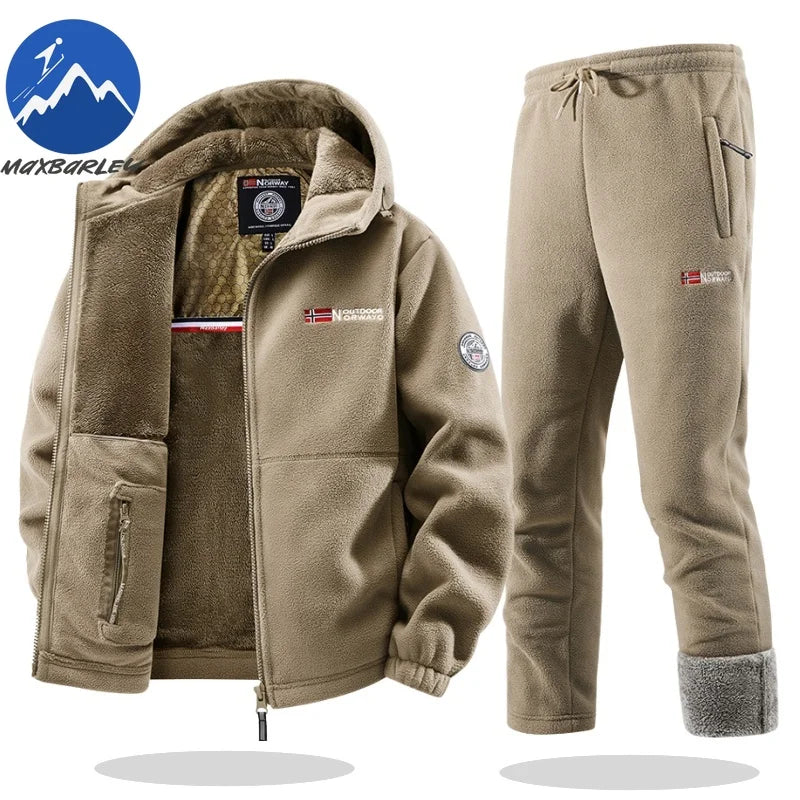 AlphaFrost™ Men’s Winter Training Tracksuit