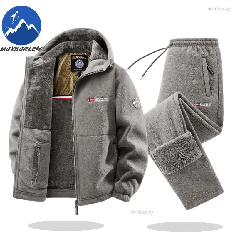 AlphaFrost™ Men’s Winter Training Tracksuit