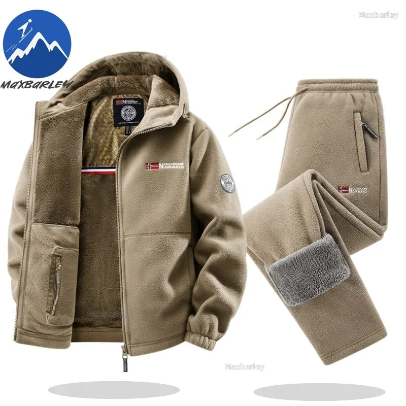 AlphaFrost™ Men’s Winter Training Tracksuit