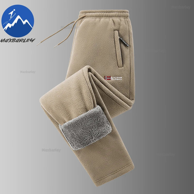 AlphaFrost™ Men’s Winter Training Tracksuit